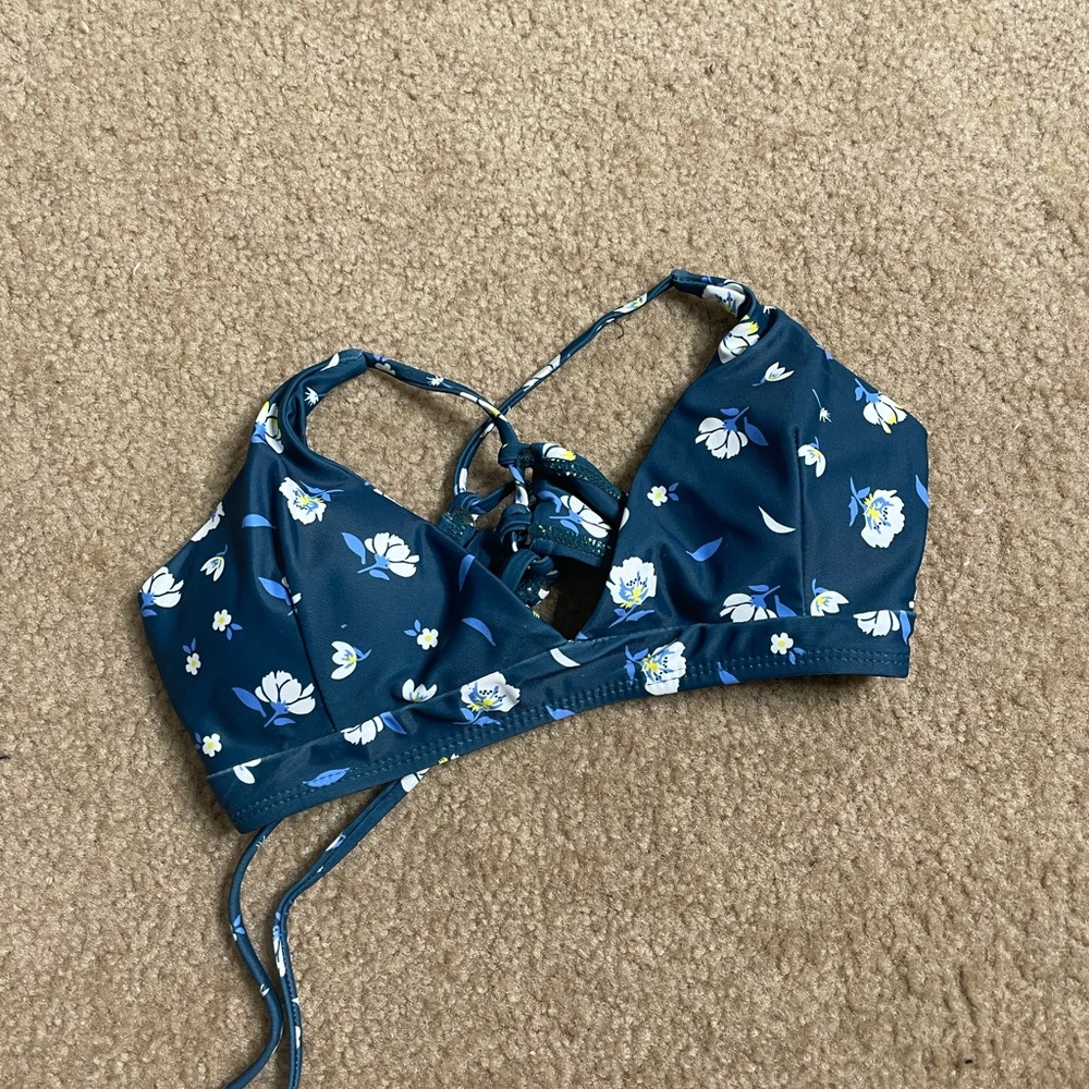 Shein floral strappy back bikini top